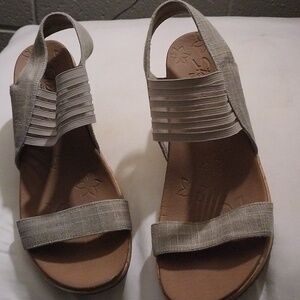 Linen Sketchers heels